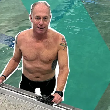 Paul Cool in the pool